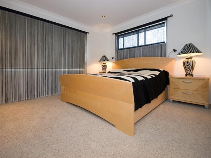 1/7 Sandy Court, Southport QLD 4215