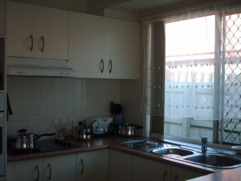 2/157 Whiting Street, Labrador QLD 4215