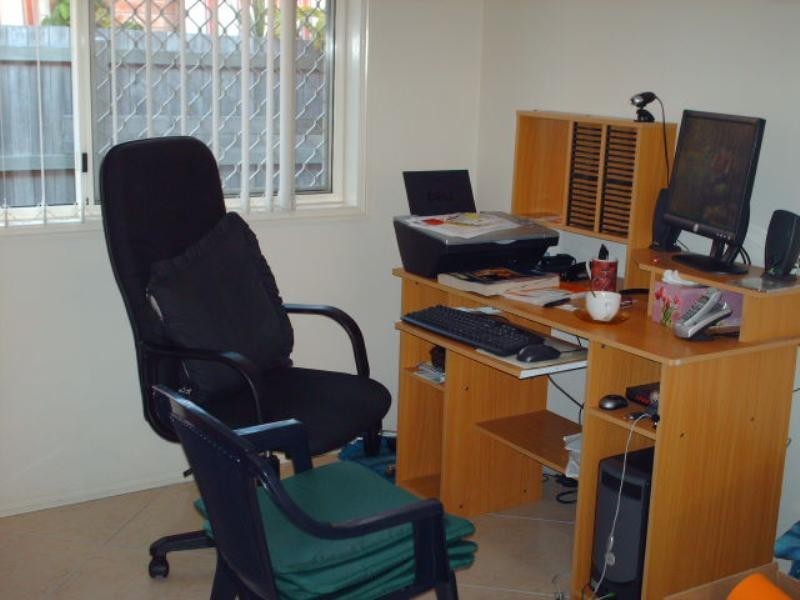 2/157 Whiting Street, Labrador QLD 4215