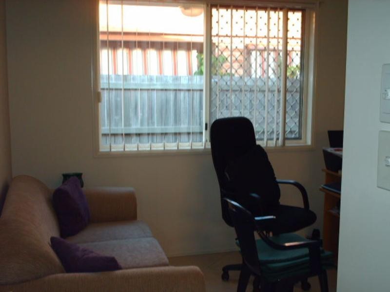 2/157 Whiting Street, Labrador QLD 4215