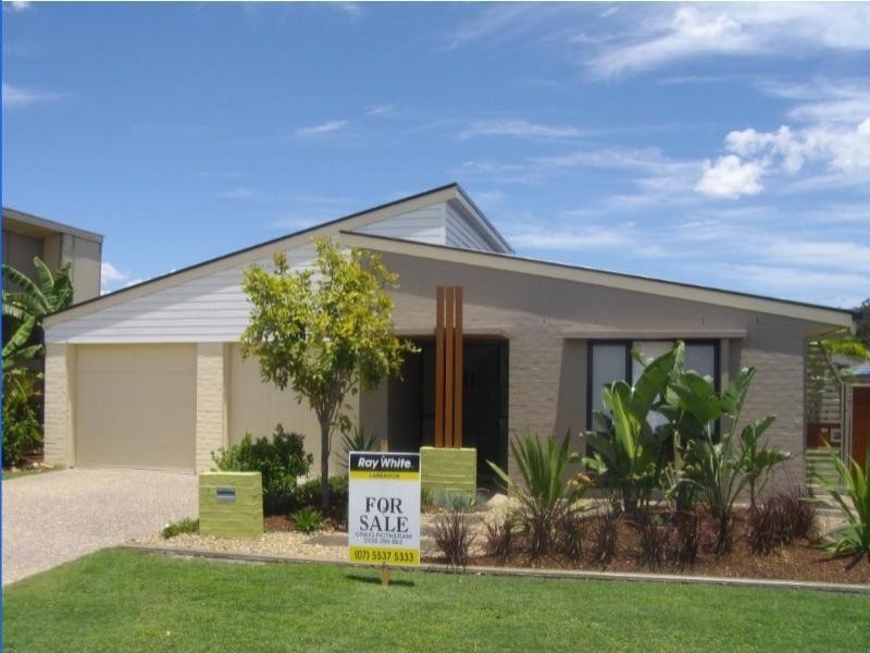 17 Tennant Street, Pacific Pines QLD 4211