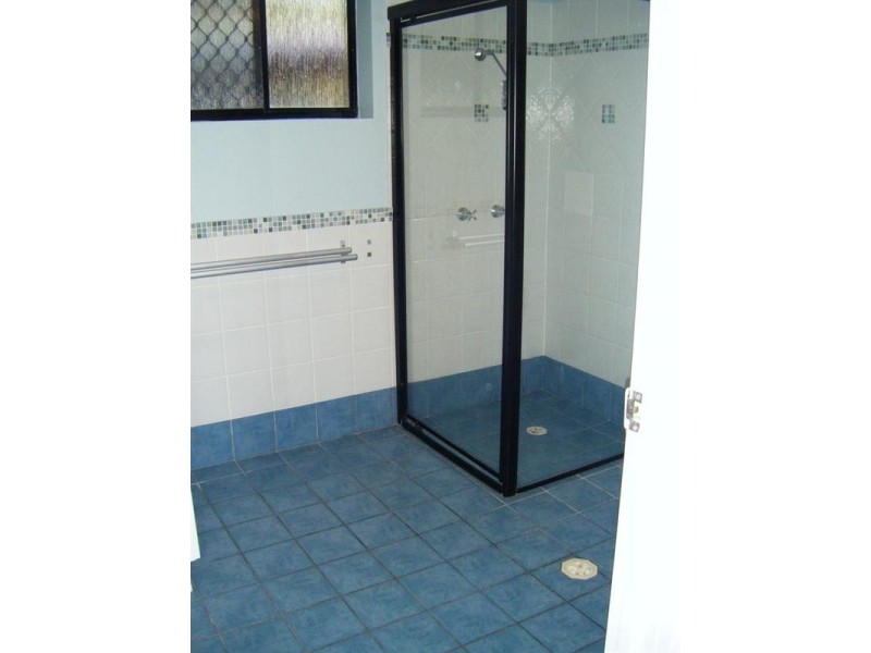 5/10 Bath Street, Labrador QLD 4215