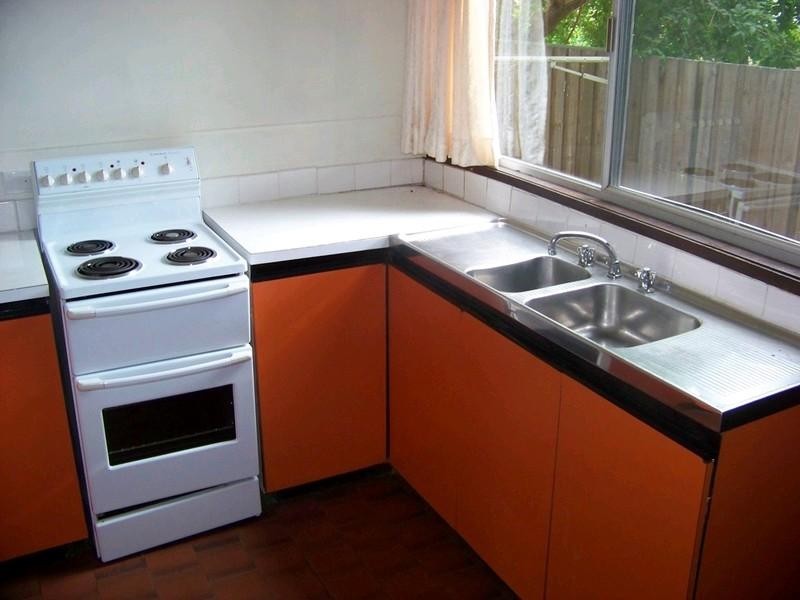 2/24 Gordon Street, Labrador QLD 4215