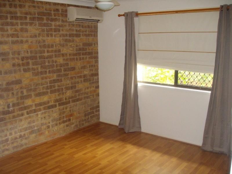 7/71 Olsen Avenue, Labrador QLD 4215