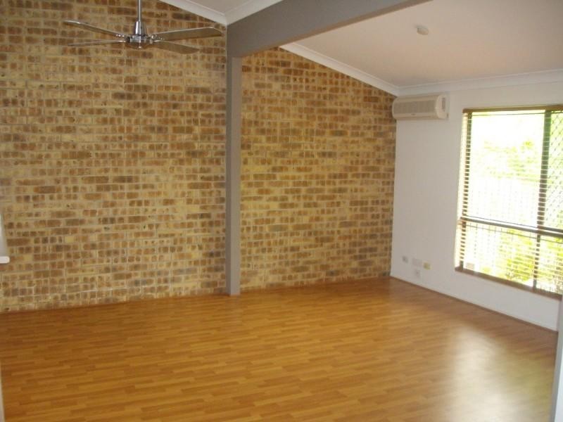 7/71 Olsen Avenue, Labrador QLD 4215