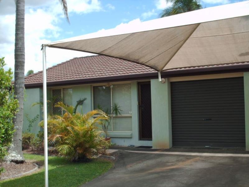 2/7 Orkney Place, Labrador QLD 4215