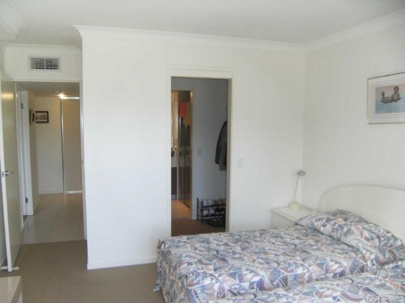 601/33 Clark Street, Biggera Waters QLD 4216