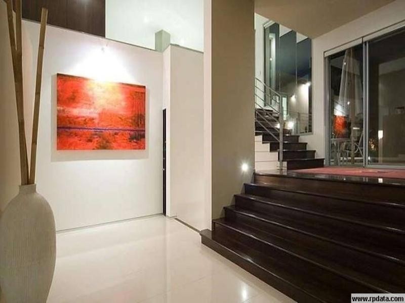 49 Canada Place, Arundel QLD 4214