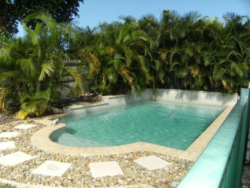 91 Allied Drive, Arundel QLD 4214