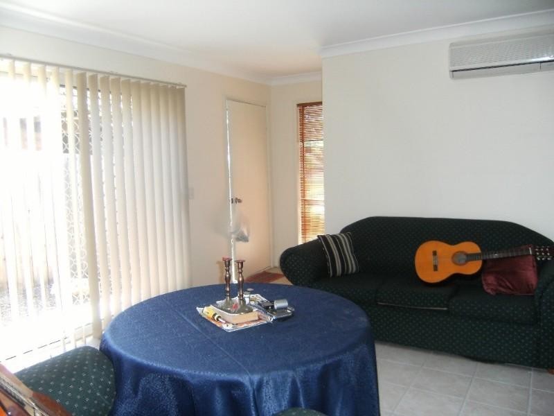 91 Allied Drive, Arundel QLD 4214