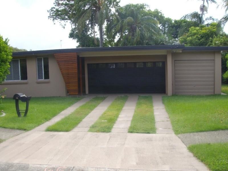 66 Muir Street, Labrador QLD 4215