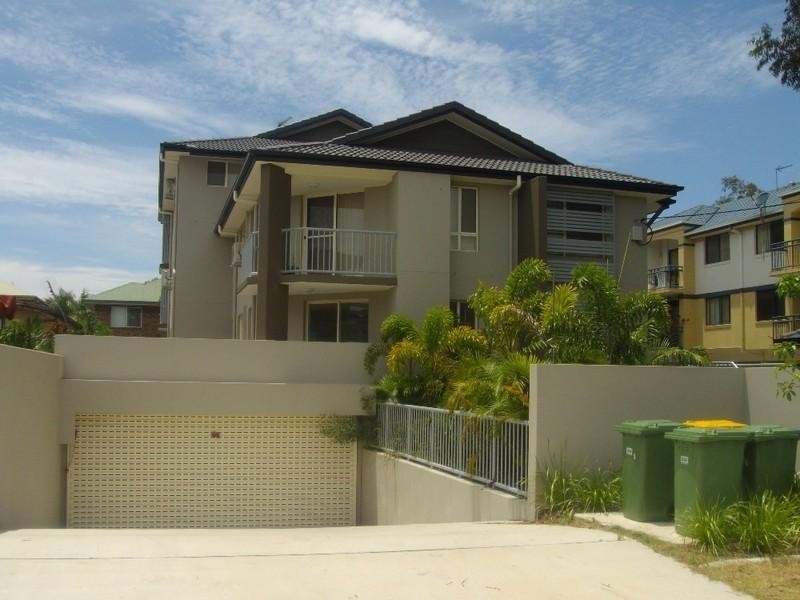 5/131 Muir Street, Labrador QLD 4215