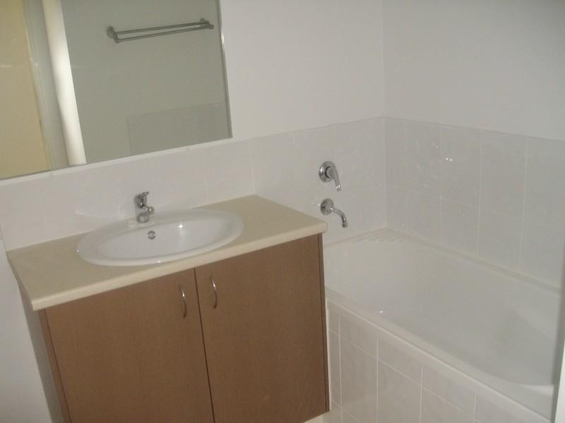 5/131 Muir Street, Labrador QLD 4215