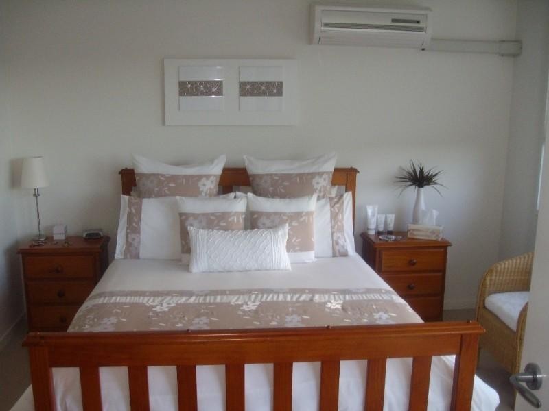 4 Red Baron Lane, Upper Coomera QLD 4209