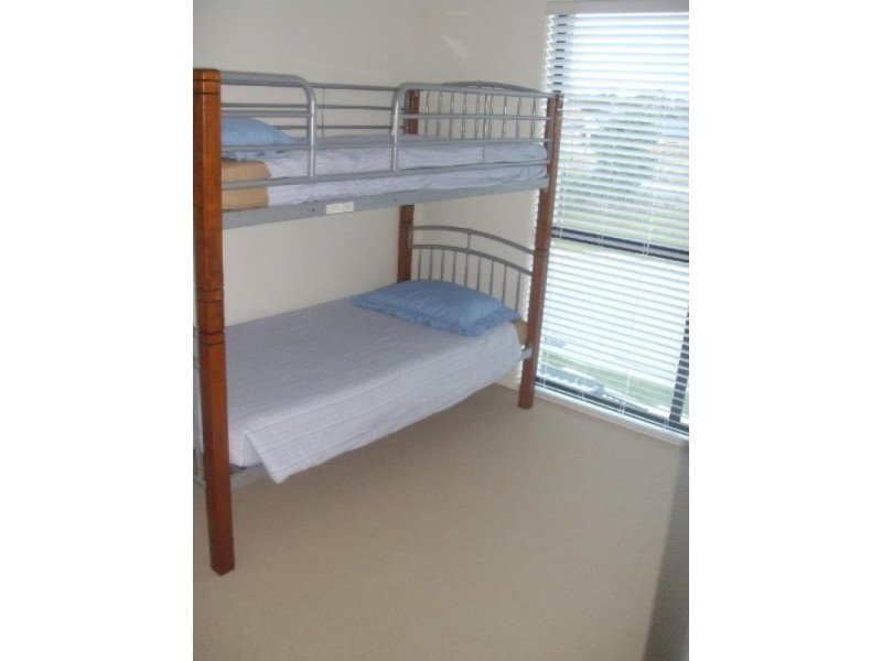 4 Red Baron Lane, Upper Coomera QLD 4209