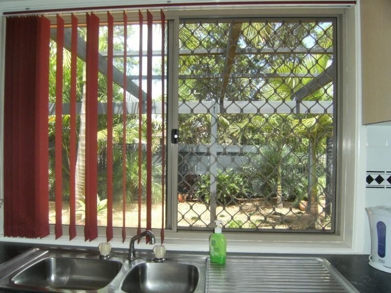 3 Fadden Close, Arundel QLD 4214