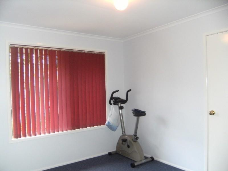 3 Fadden Close, Arundel QLD 4214