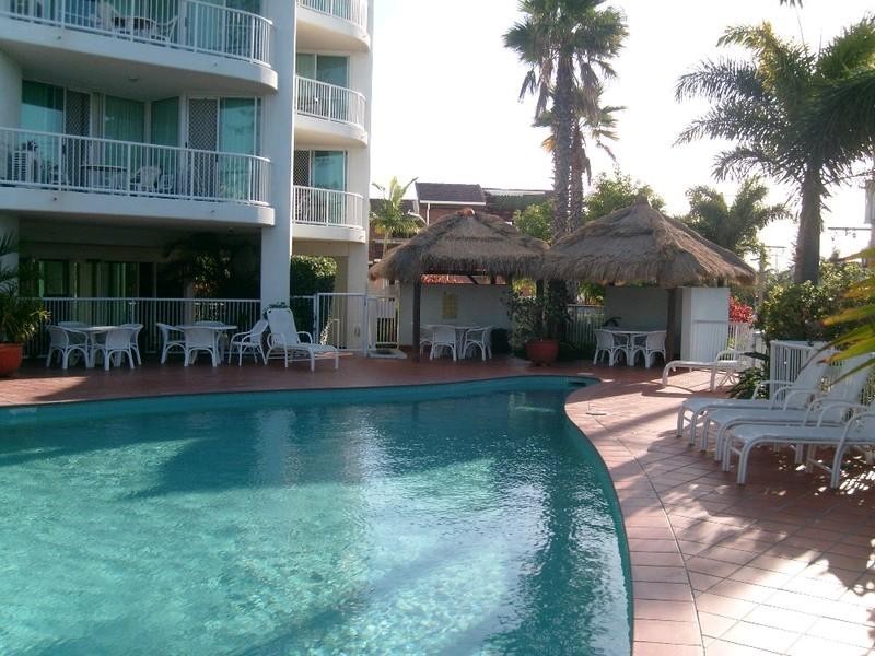 309/182 Marine Parade, Labrador QLD 4215