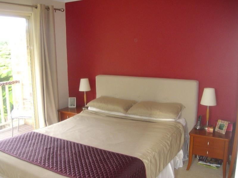 1/23 Deakin Avenue, Southport QLD 4215