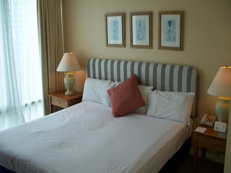 25 Laycock Street, Surfers Paradise QLD 4217