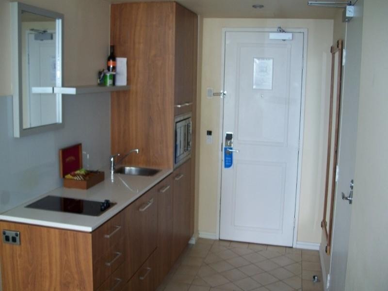 25 Laycock Street, Surfers Paradise QLD 4217