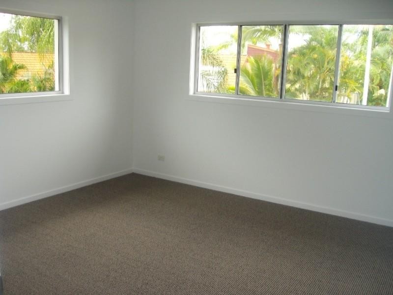 21A Armidale Street, Helensvale QLD 4212