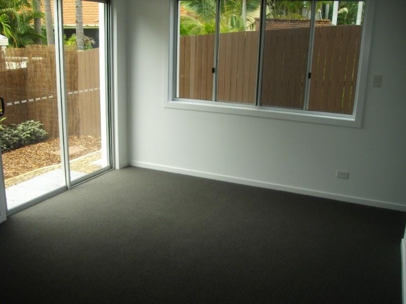 21A Armidale Street, Helensvale QLD 4212