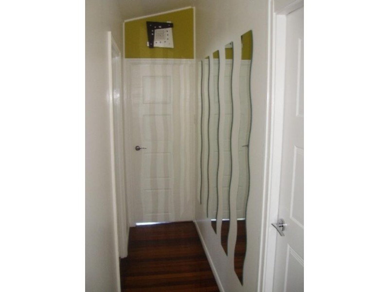 24 Central Street, Labrador QLD 4215