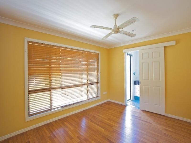 22 Stradbroke Street, Biggera Waters QLD 4216