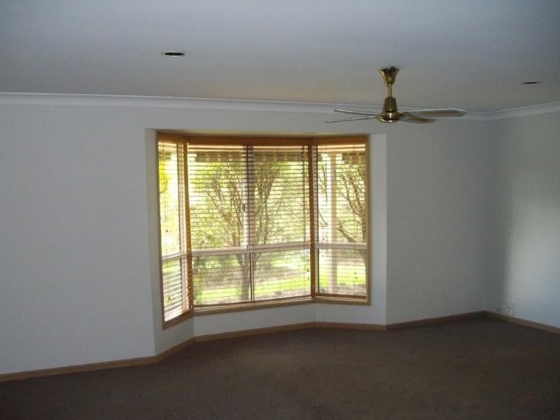 193 Mildura Drive, Helensvale QLD 4212