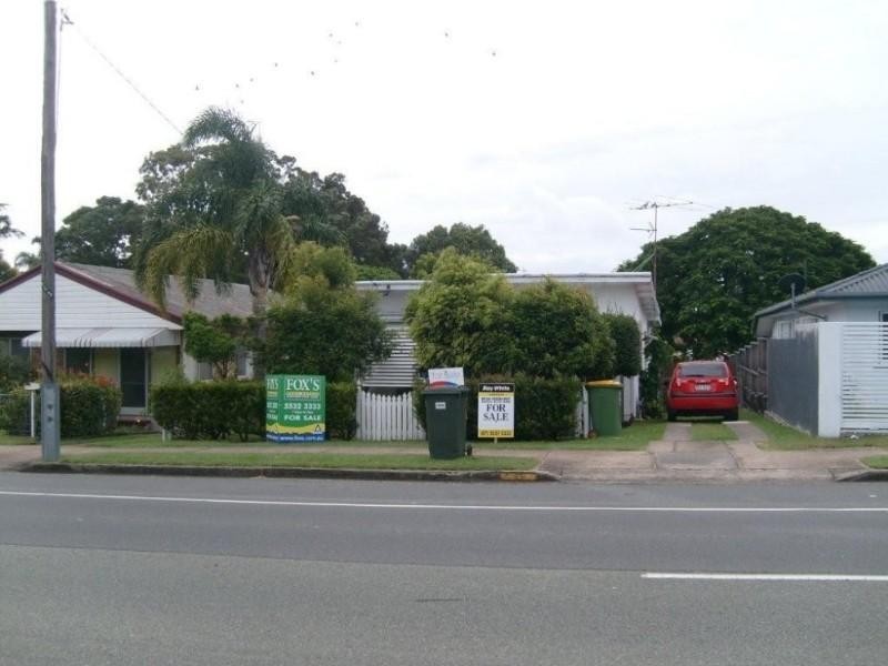 65 Central Street, Labrador QLD 4215