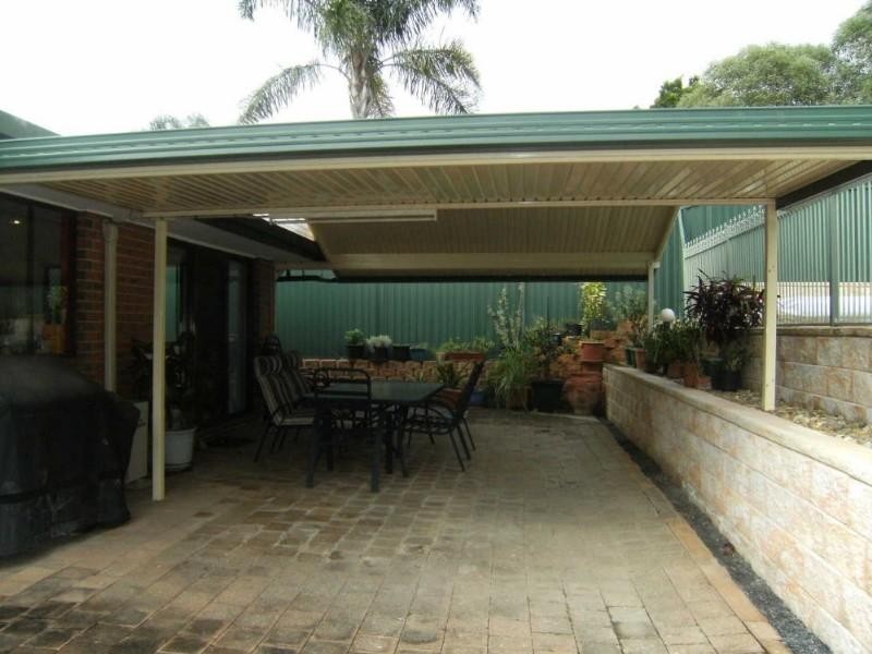 54 Clubhouse Drive, Arundel QLD 4214
