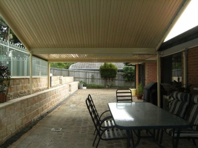 54 Clubhouse Drive, Arundel QLD 4214