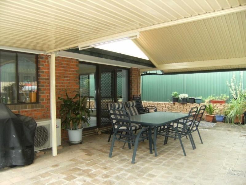 54 Clubhouse Drive, Arundel QLD 4214