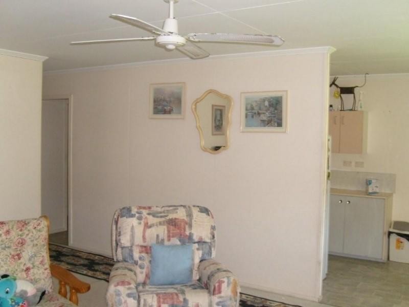 22 Second Avenue, Labrador QLD 4215