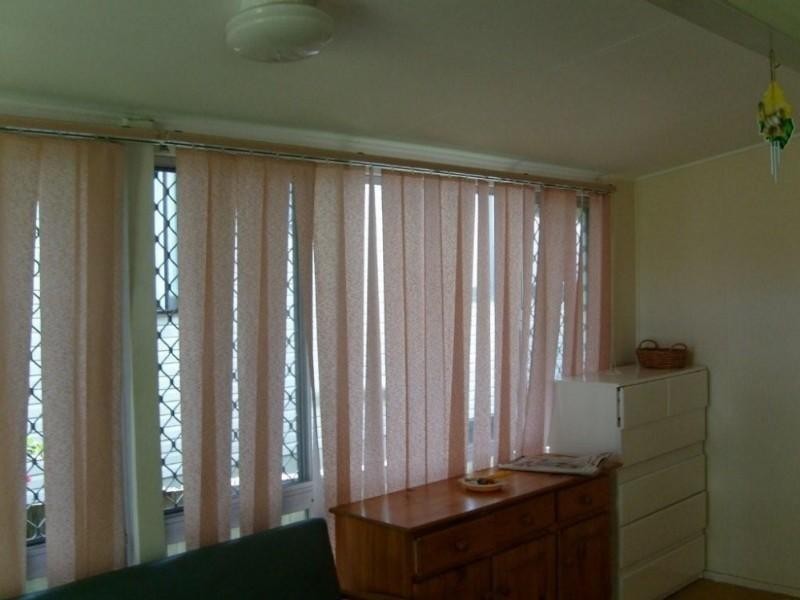 22 Second Avenue, Labrador QLD 4215