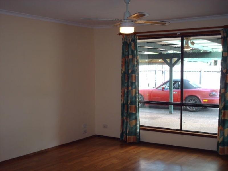 2/23 Morinda Way, Labrador QLD 4215