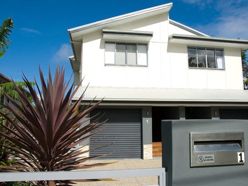 1/7 Sandy Court, Southport QLD 4215