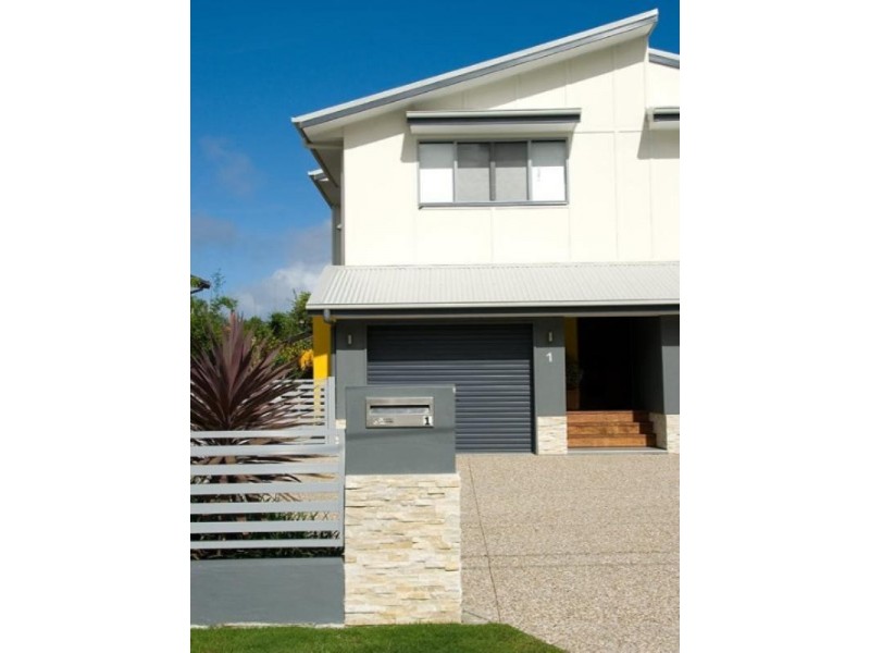 1/7 Sandy Court, Southport QLD 4215