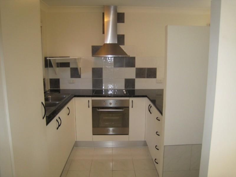 7/145 Central Street, Labrador QLD 4215