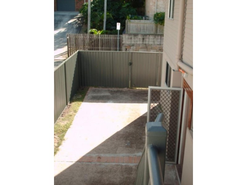 26 Gordon Street, Labrador QLD 4215