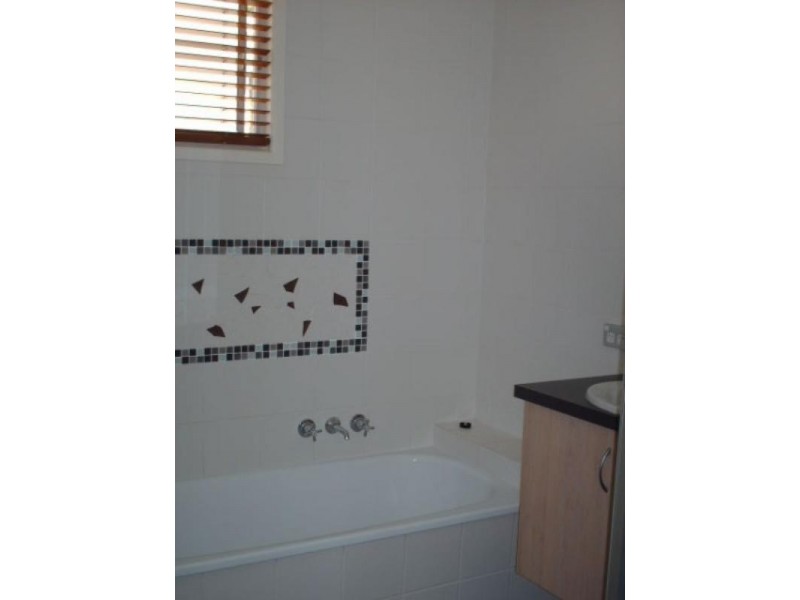 26 Gordon Street, Labrador QLD 4215