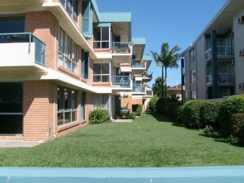 5/128 Marine Parade, Southport QLD 4215
