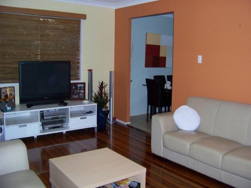 17 Arthur Street, Biggera Waters QLD 4216