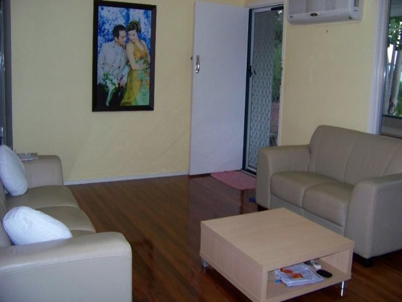 17 Arthur Street, Biggera Waters QLD 4216