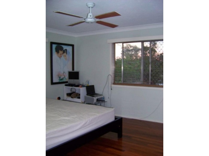 17 Arthur Street, Biggera Waters QLD 4216