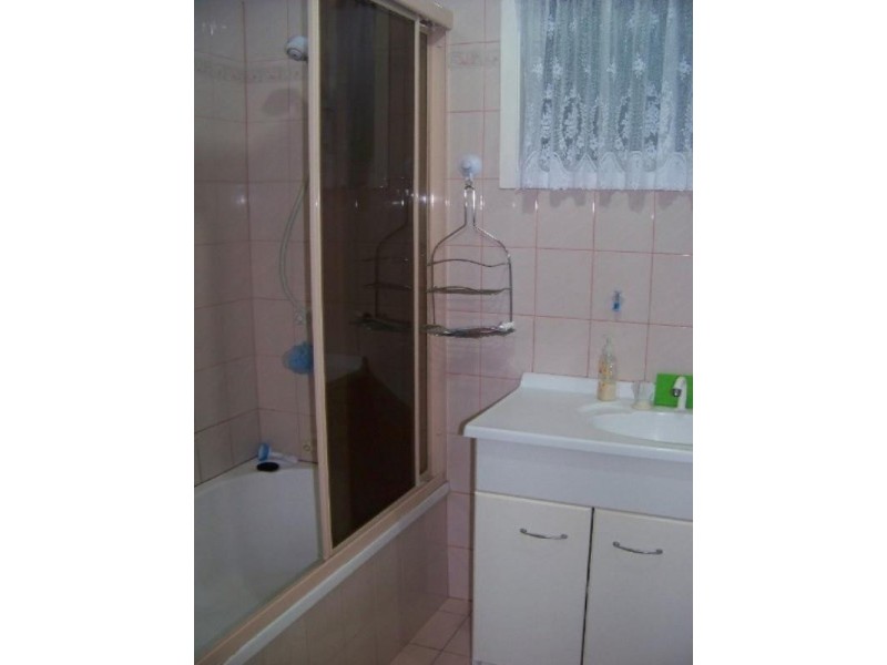 17 Arthur Street, Biggera Waters QLD 4216