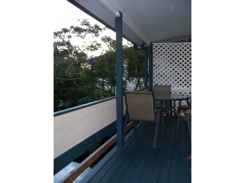 17 Arthur Street, Biggera Waters QLD 4216