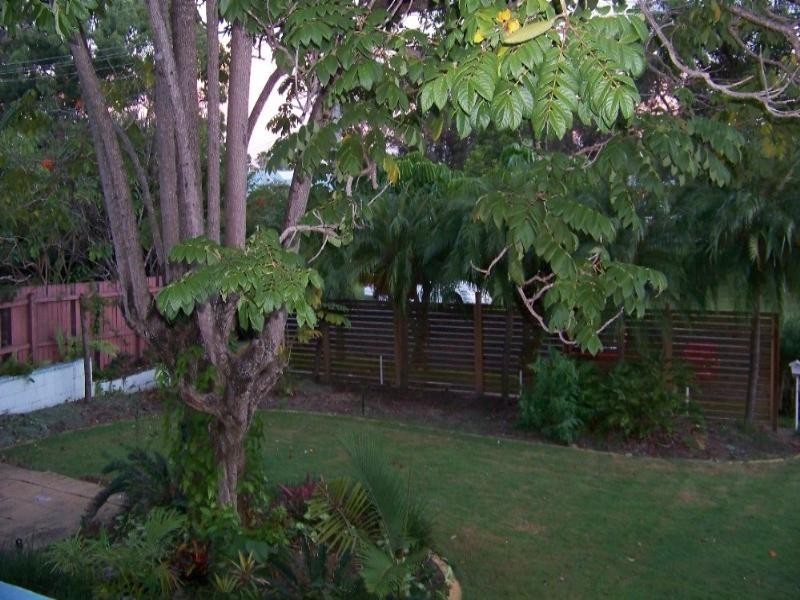 17 Arthur Street, Biggera Waters QLD 4216