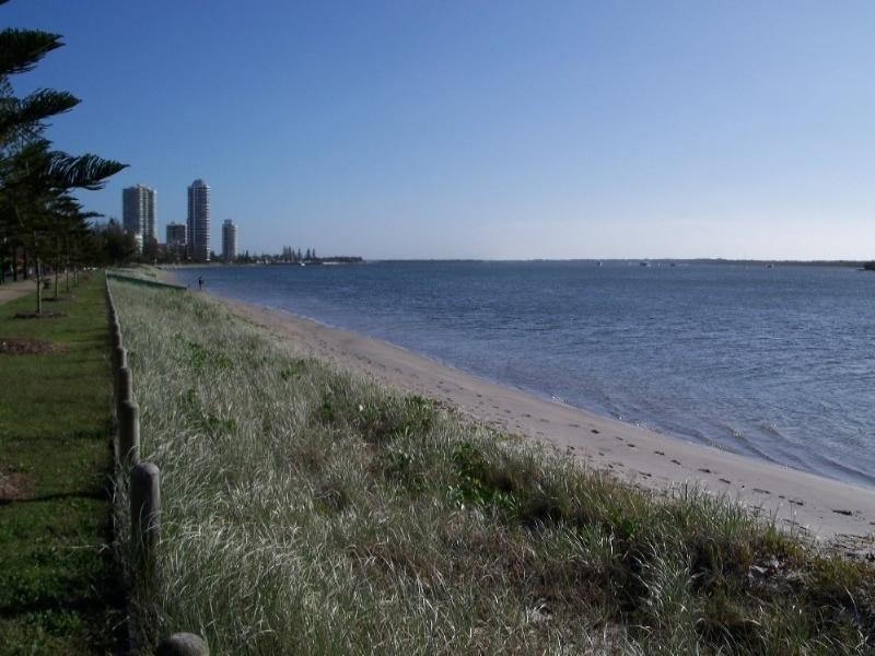 8/15 Brighton Street, Biggera Waters QLD 4216